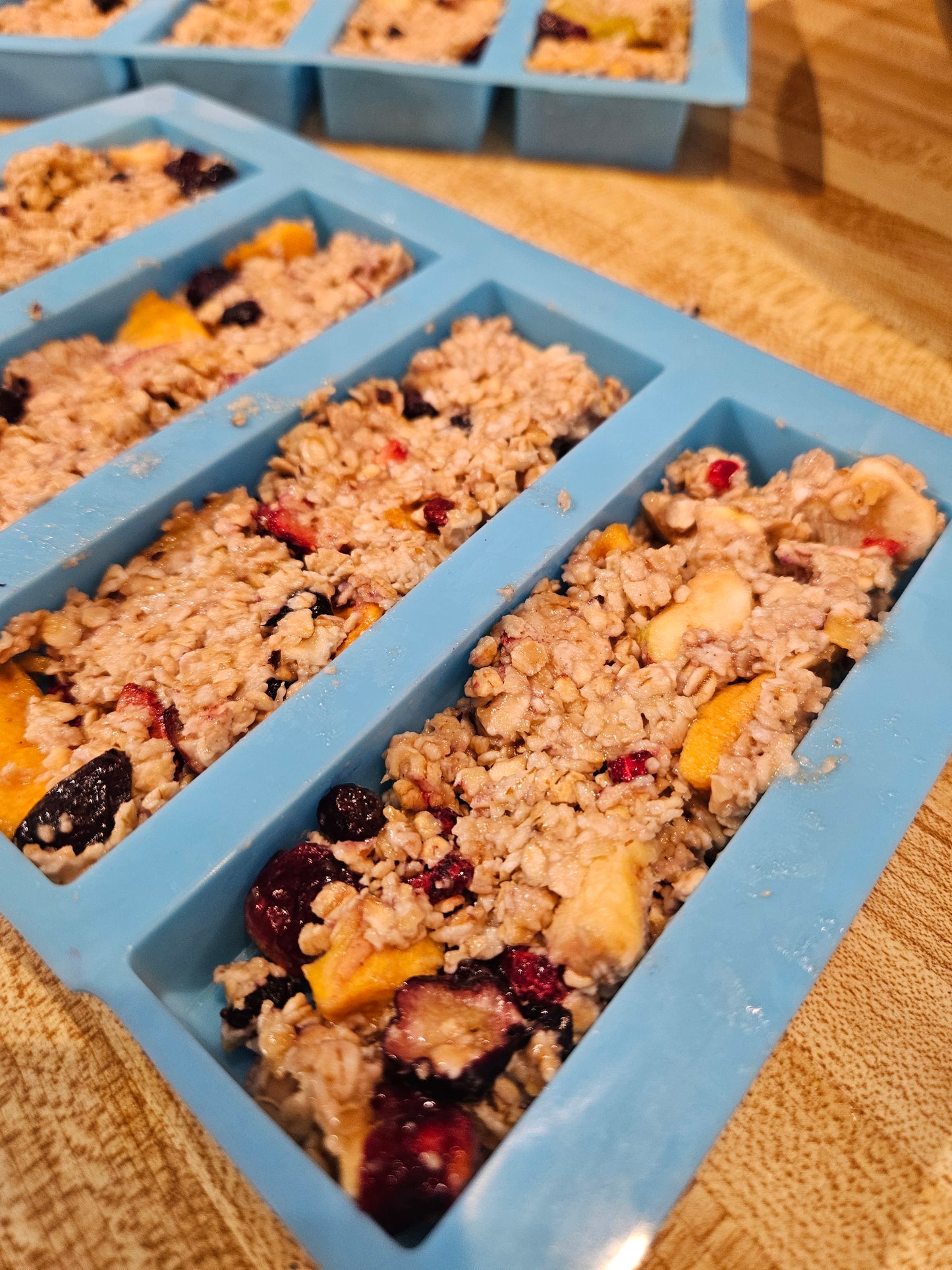 True-fruit Granola bar