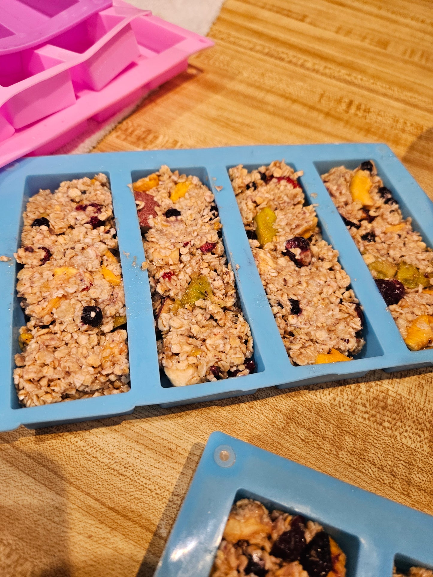 True-fruit Granola bar